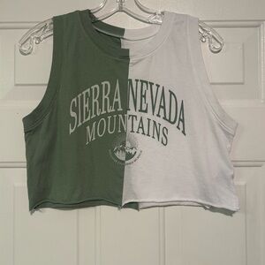 Hollister and Co. Cropped Sierra Women’s S Nevada Green White Graphic Tee
